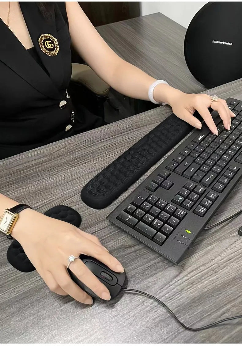 Comfort Glide Mouse Pad